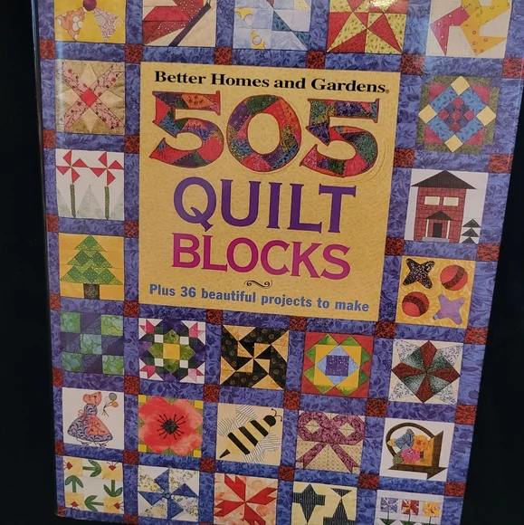 Better Homes & Gardens 505 Quilt Blocks - Plus 36 Beautiful Projects to Make. - Picture 1 of 5